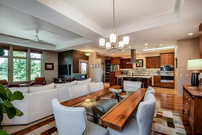 /international/us/6846-frank-lloyd-wright-avenue-middleton-wi-110100373962/