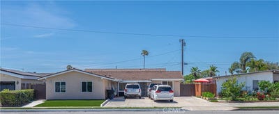 /international/us/13431-goldenwest-westminster-ca-110107513479/