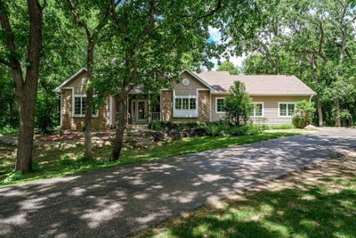 /international/us/4455-pheasant-run-janesville-wi-110106369043/