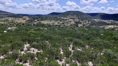 /international/us/lt152-w-bear-springs-rd-lot-152-pipe-creek-tx-110119556370/
