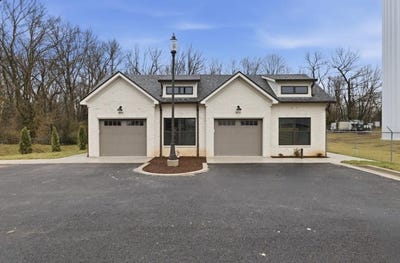 /international/us/512-unit-812-old-lovers-lane-bowling-green-ky-110105871784/
