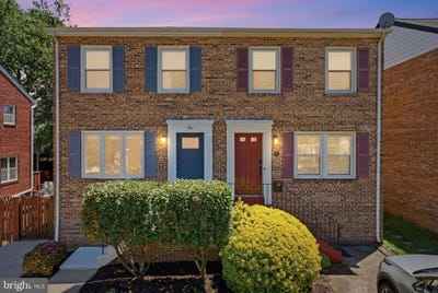 /international/us/19-e-myrtle-street-alexandria-va-110108880846/