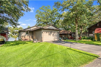 /international/us/6824-107th-avenue-clear-lake-mn-110106308836/