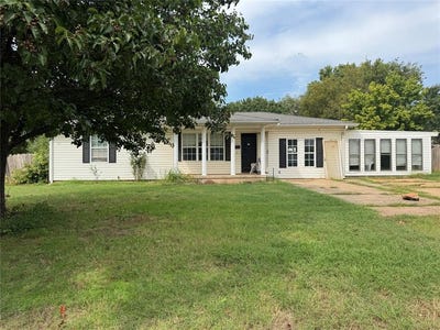 /international/us/1101-nw-7th-street-lindsay-ok-110107784399/