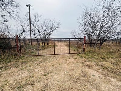 /international/us/11993-twin-lakes-lane-lot-13-san-angelo-tx-110104964263/