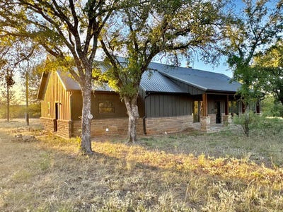 /international/us/428-upper-tonk-valley-rd-graham-tx-110095556186/