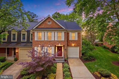 /international/us/7257-mclean-commons-lane-mclean-va-110108399332/