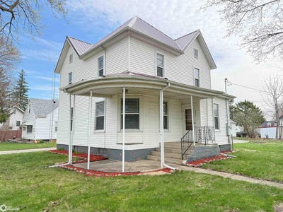 /international/us/321-s-van-kirk-street-latimer-ia-110107309314/