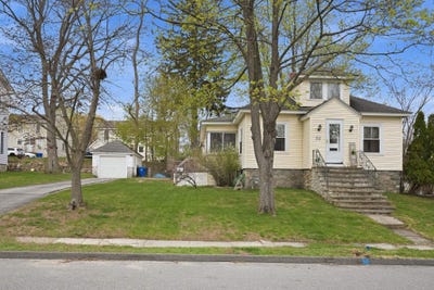 /international/us/82-sunnyside-street-manchester-nh-110107698820/