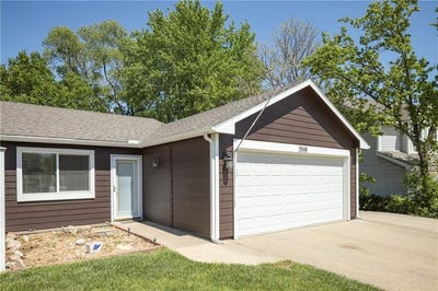 /international/us/2508-crestline-court-lawrence-ks-110107488656/
