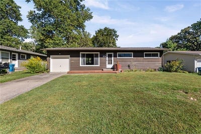 /international/us/5718-w-75th-terrace-prairie-village-ks-110120562916/
