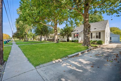 /international/us/4317-70th-street-urbandale-ia-110120150331/