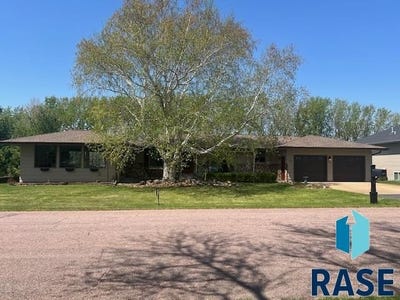 /international/us/5405-n-indiana-ave-sioux-falls-sd-110099699924/