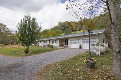 /international/us/7394-crag-rd-meadow-bridge-wv-110102497770/