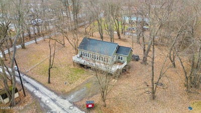 /international/us/273-shady-lane-northumberland-pa-110104577255/