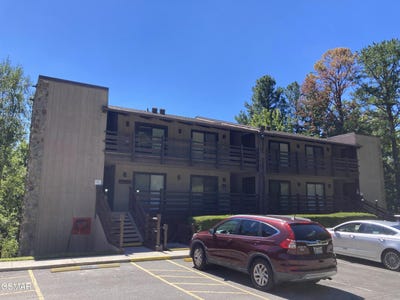 /international/us/1081-cove-road-sevierville-tn-110120001188/