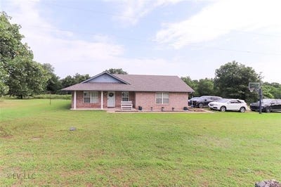 /international/us/8951-hilltop-road-beggs-ok-110108479213/