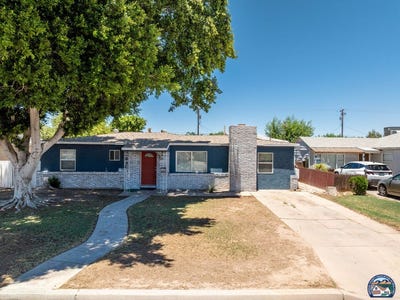 /international/us/451-w-d-st-brawley-ca-110108919708/