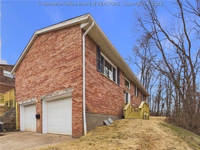 /international/us/903-valley-view-drive-south-charleston-wv-110105872722/