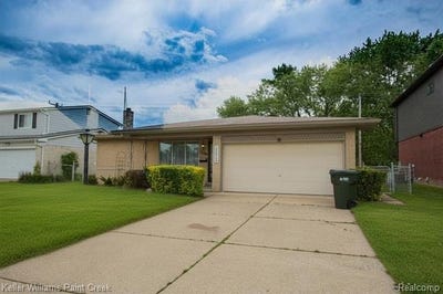 /international/us/36357-weber-drive-sterling-heights-mi-110108222257/