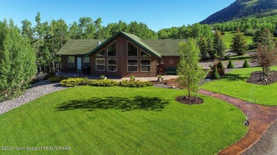 /international/us/79-birch-dr-star-valley-ranch-wy-110098684598/
