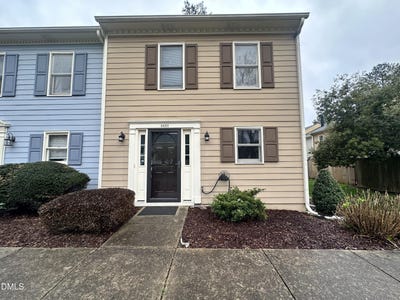 /international/us/5620-bridgetowne-way-raleigh-nc-110106494484/