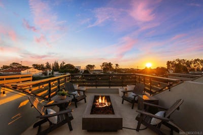 /international/us/2531-state-carlsbad-ca-110120132103/