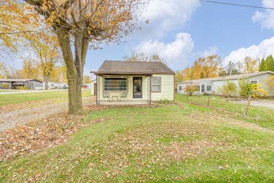 /international/us/210-e-elliott-road-russells-point-oh-110107350642/