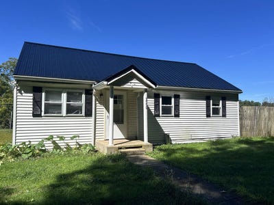 /international/us/3556-brushy-fork-road-buckhannon-wv-110120017184/