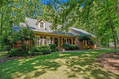/international/us/290-brandon-mill-circle-fayetteville-ga-110108585238/