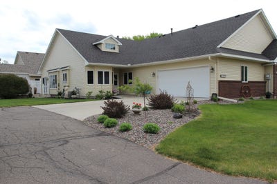 /international/us/183-cardinal-lane-clearwater-mn-110106494052/