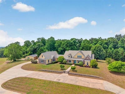/international/us/543-scales-creek-road-homer-ga-110107721854/