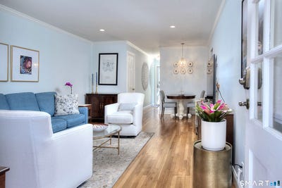 /international/us/245-unquowa-road-fairfield-ct-110107318872/