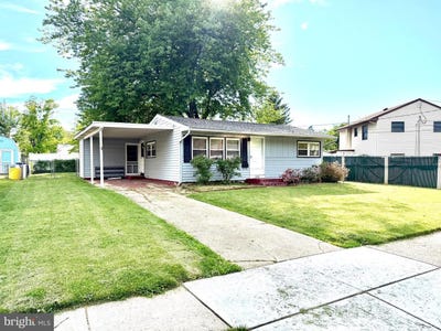 /international/us/644-n-coles-ave-maple-shade-nj-110108254931/