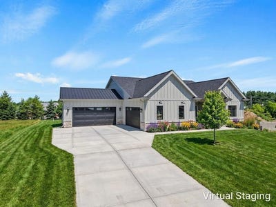 /international/us/6854-karolina-way-sun-prairie-wi-110109470687/