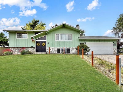 /international/us/2220-schaefer-drive-clarkston-wa-110108109836/
