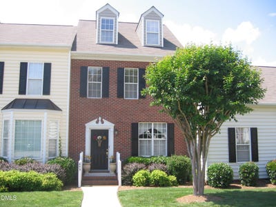 /international/us/603-knightsborough-way-apex-nc-110107259888/
