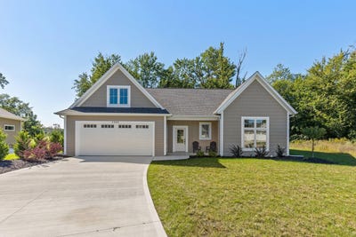 /international/us/1468-maplewood-drive-jenison-mi-110120528141/
