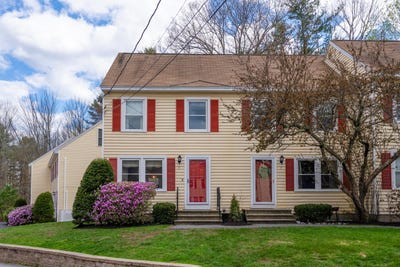 /international/us/12-powder-mill-drive-kennebunk-me-110107891422/