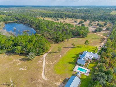 /international/us/2450-paradise-lane-douglas-ga-110102795648/