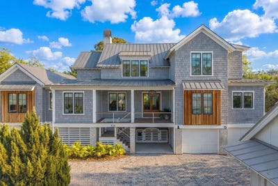 /international/us/924-pitt-street-mount-pleasant-sc-110109188752/