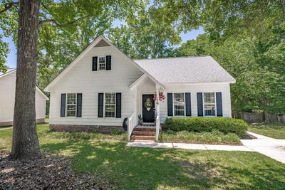 /international/us/116-crossthorn-road-irmo-sc-110110244554/