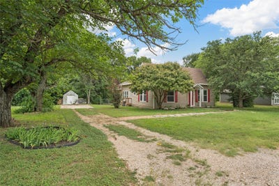/international/us/504-6th-street-valley-mills-tx-110104899370/