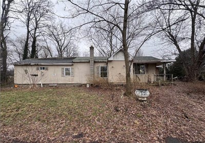 /international/us/9495-e-main-road-ripley-ny-110108975447/