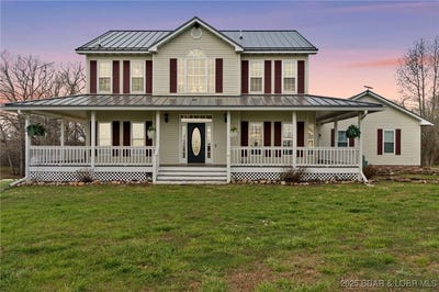 /international/us/124-meadowlark-road-camdenton-mo-110098625921/