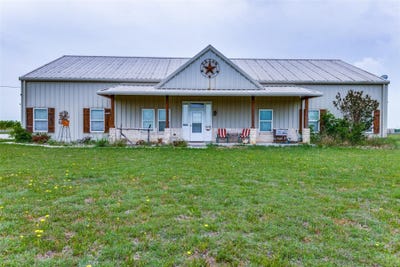 /international/us/15350-us-highway-380-krum-tx-110120537772/