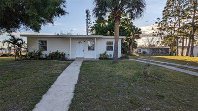 /international/us/3108-whiting-lane-port-charlotte-fl-110107610583/