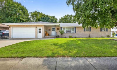 /international/us/923-w-mckinley-avenue-little-chute-wi-110101537724/