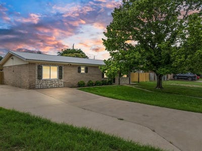 /international/us/607-nancy-ann-street-hamilton-tx-110100098924/