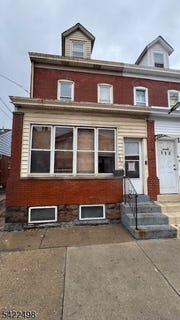 /international/us/182-liberty-st-trenton-city-nj-110107054612/